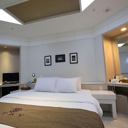 Bucheon Hotel Eksteriør bilde