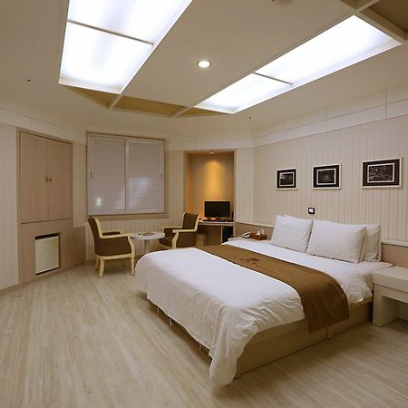 Bucheon Hotel Eksteriør bilde